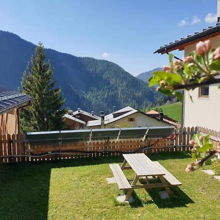 App Col Di Lana - Agriturismo La Majon Da Col กอลเล ซานตา ลูเชีย ภายนอก รูปภาพ