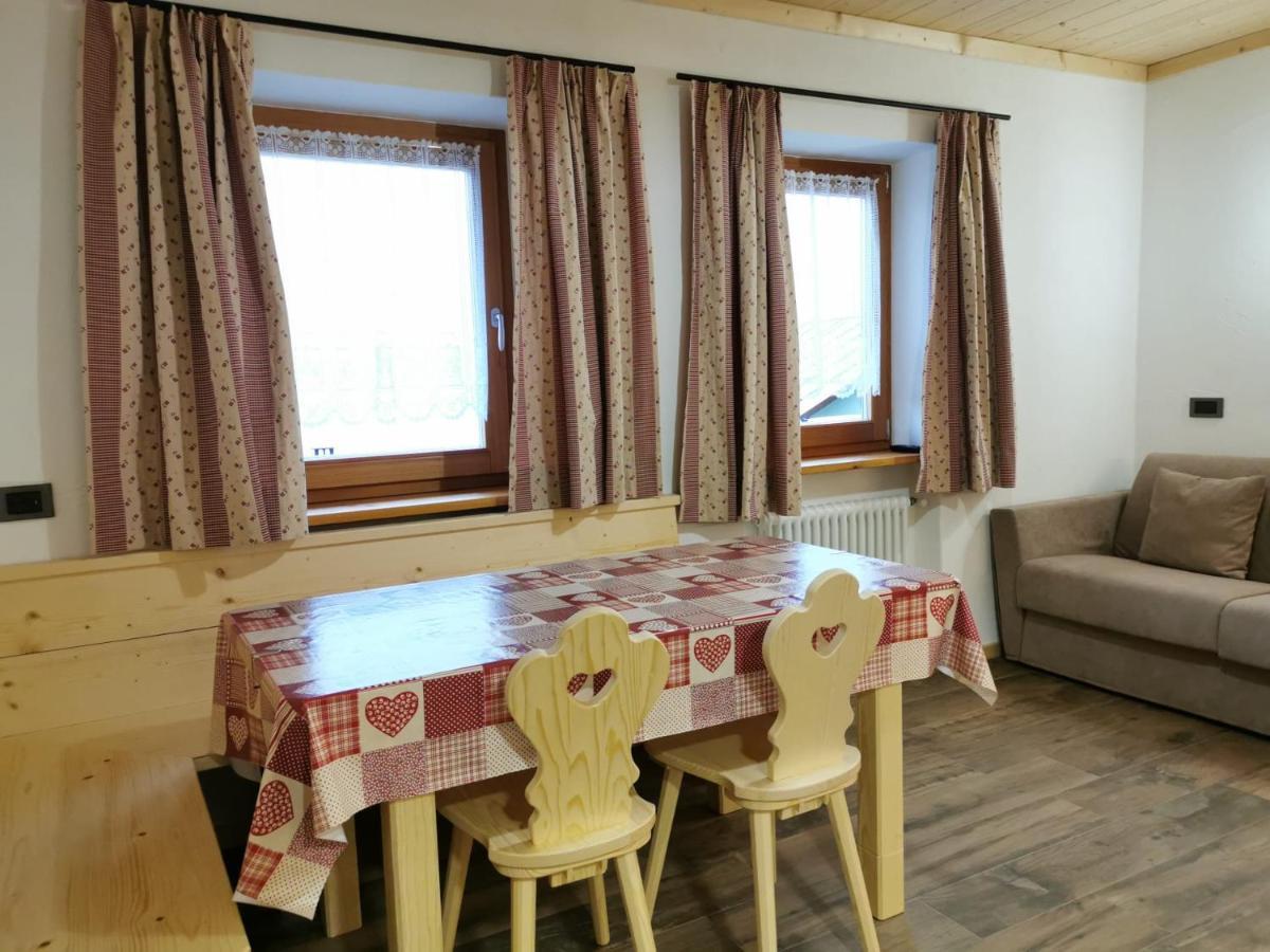 App Col Di Lana - Agriturismo La Majon Da Col กอลเล ซานตา ลูเชีย ภายนอก รูปภาพ